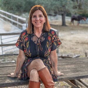 Meet your Posher, Misti